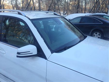 Стойка лобового стекла Mercedes GLC после кузовного ремонта